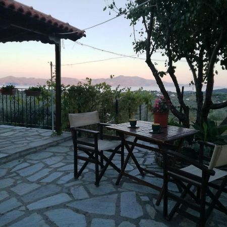 Villa Amfithea Moni Evaggelistrias 외부 사진