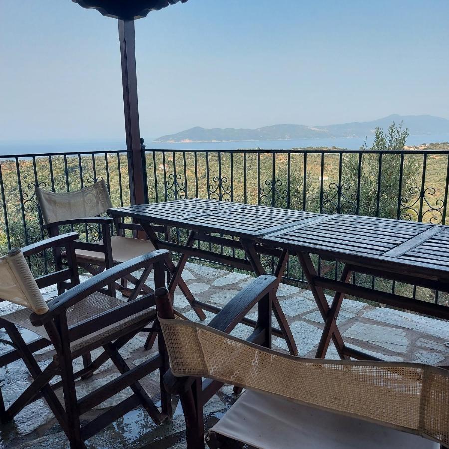 Villa Amfithea Moni Evaggelistrias 외부 사진